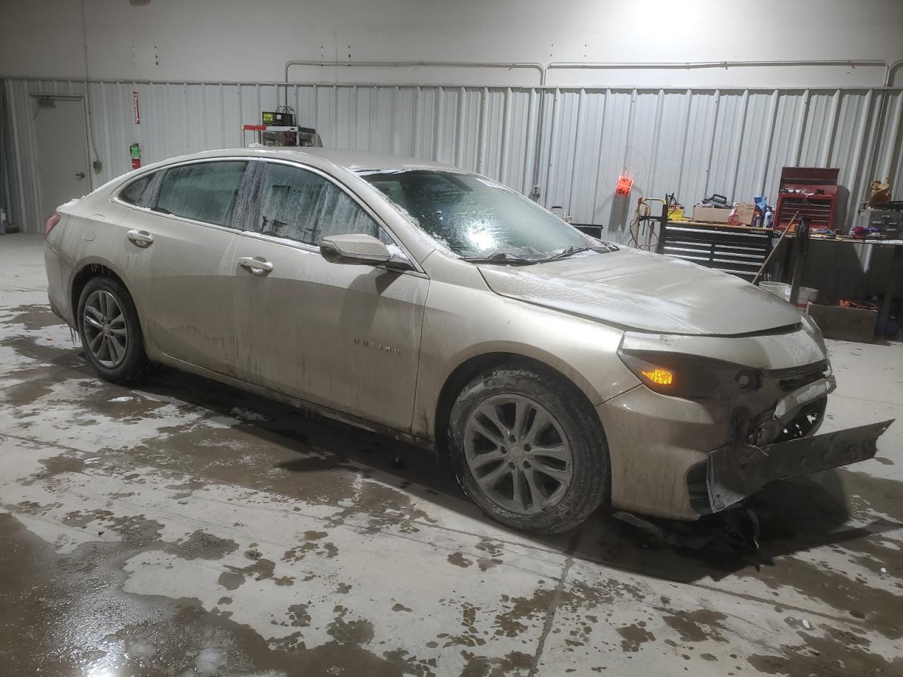 2016 Chevrolet Malibu - Image 4