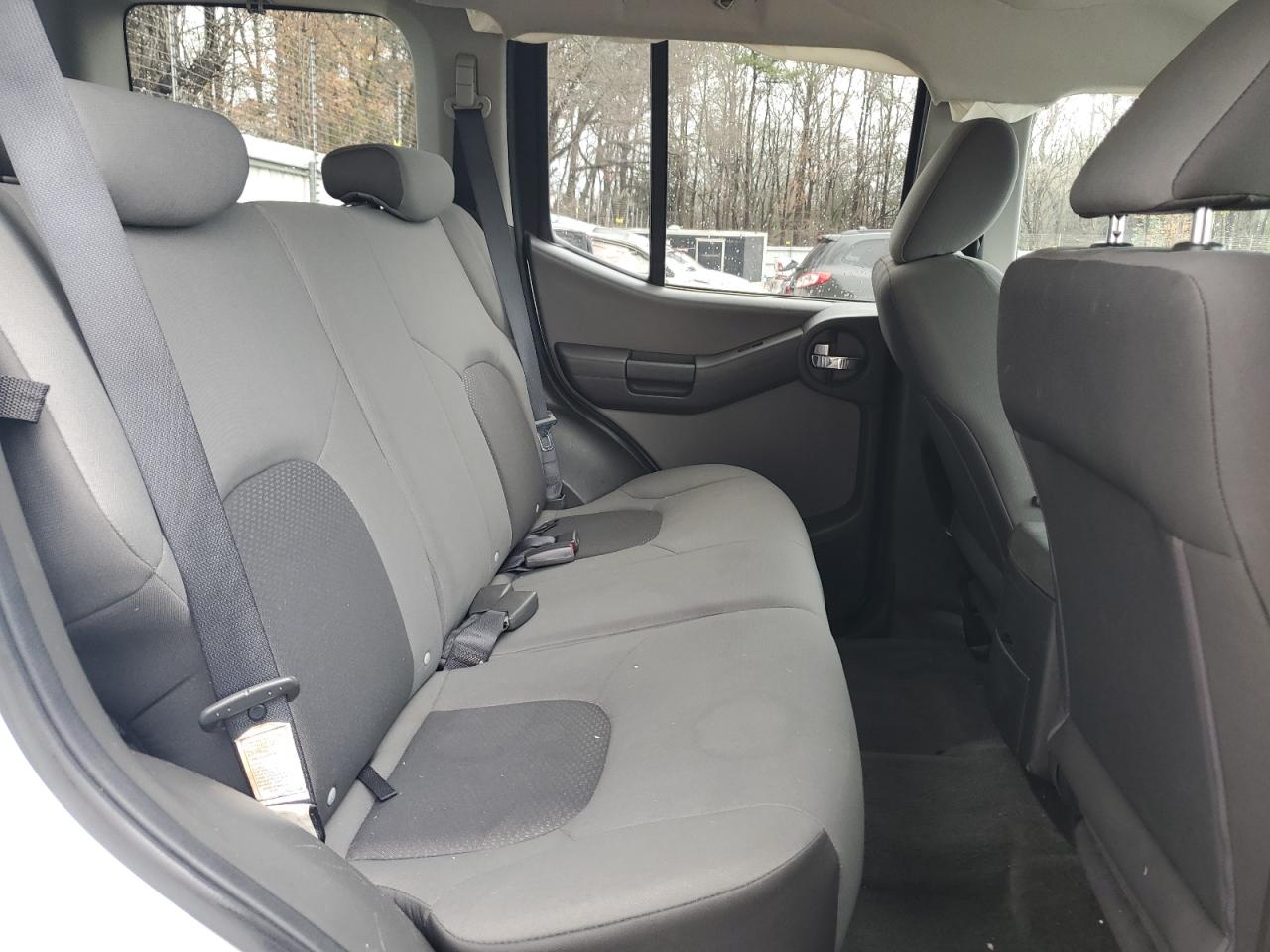 2010 Nissan XTerra - Image 11
