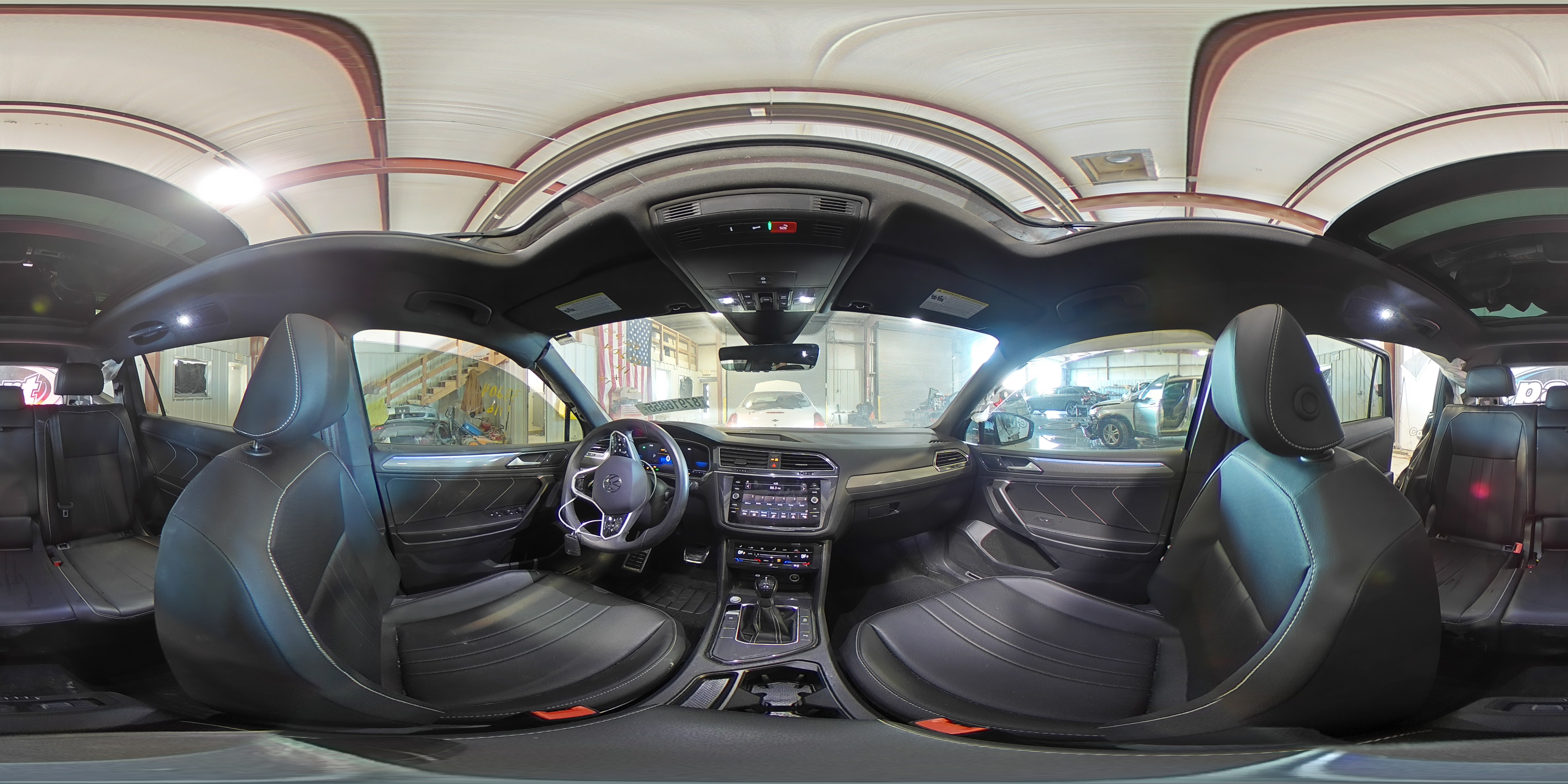 Фото: 3VVCB7AX2RM086872 - 14