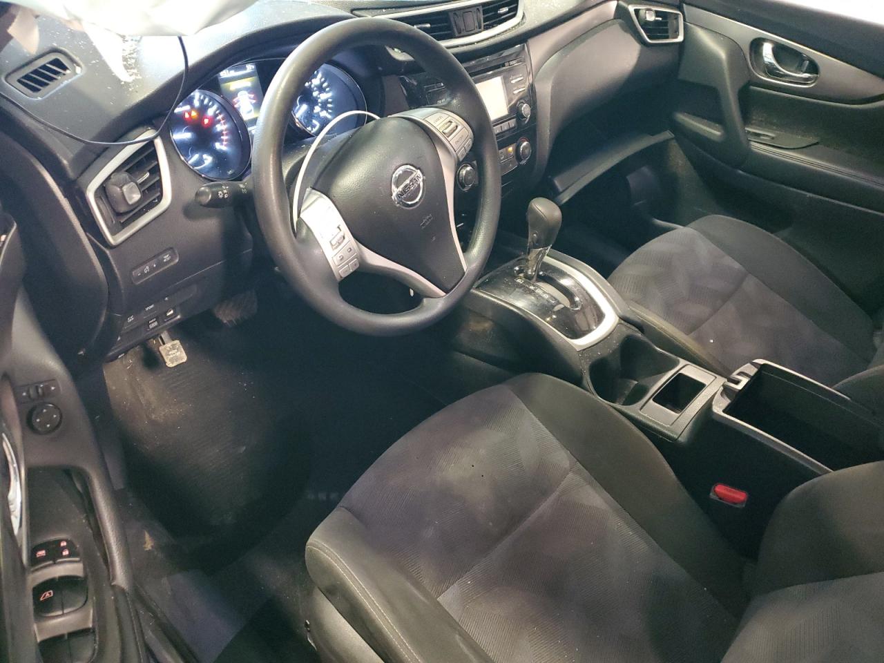 2016 Nissan Rogue - Image 8