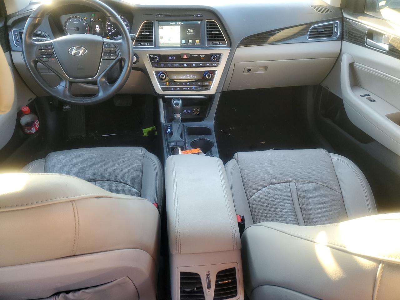 2017 Hyundai Sonata - Image 8