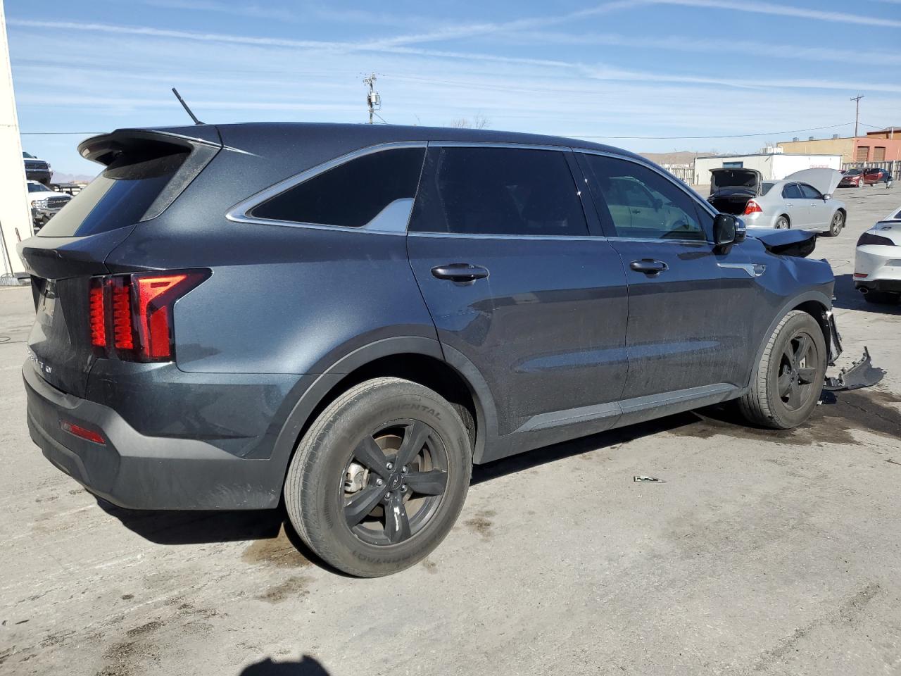 2022 Kia Sorento - Image 3