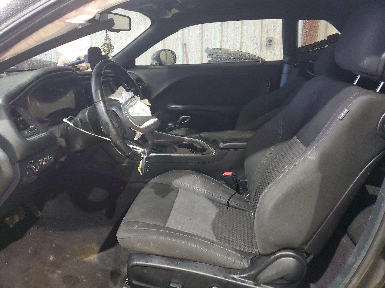 2018 Dodge Challenger - Image 7