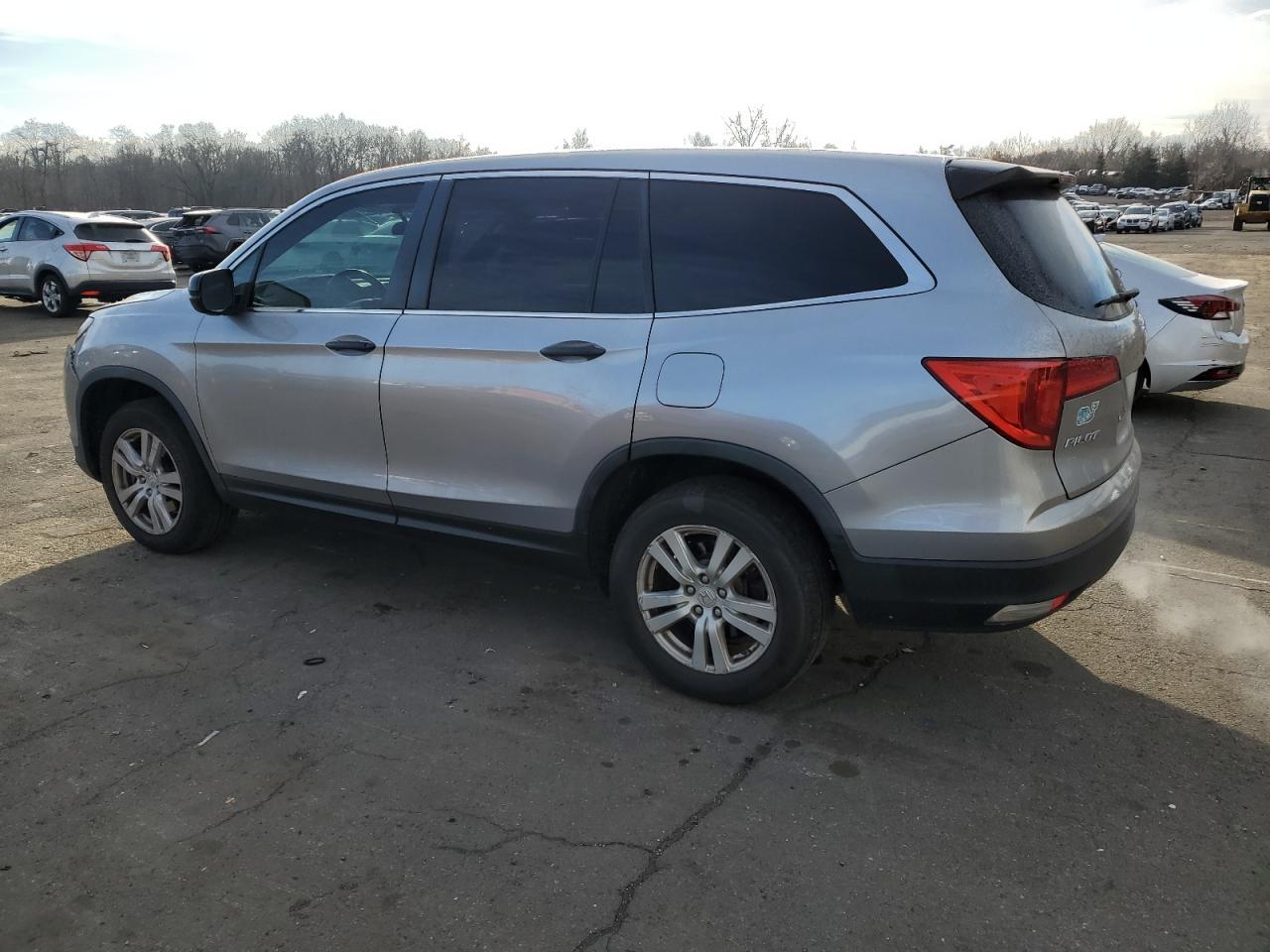 2016 Honda Pilot - Image 2