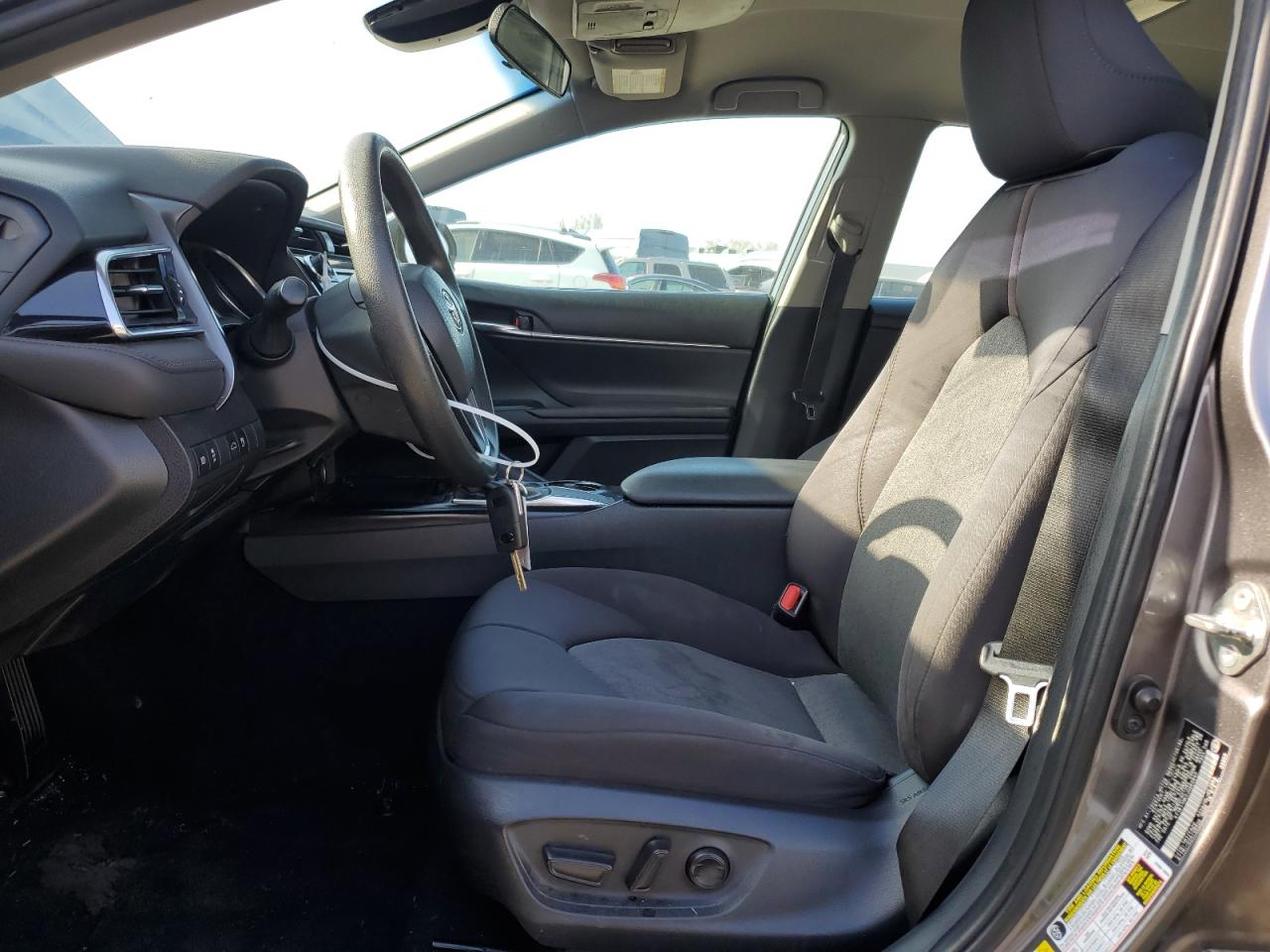 2018 Toyota Camry - Image 7