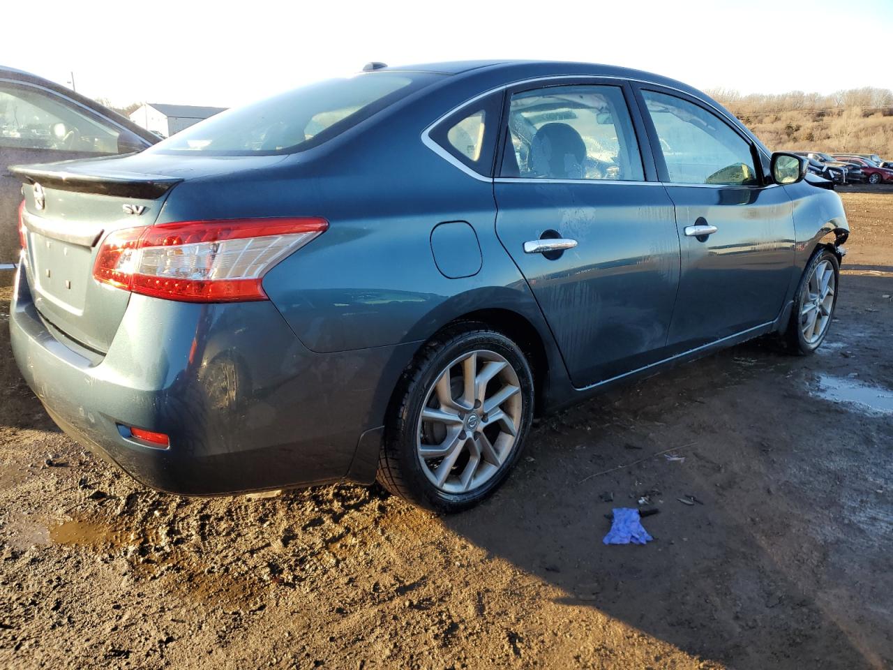 2015 Nissan Sentra - Image 3