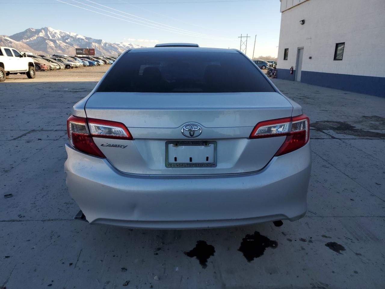 2012 Toyota Camry - Image 6
