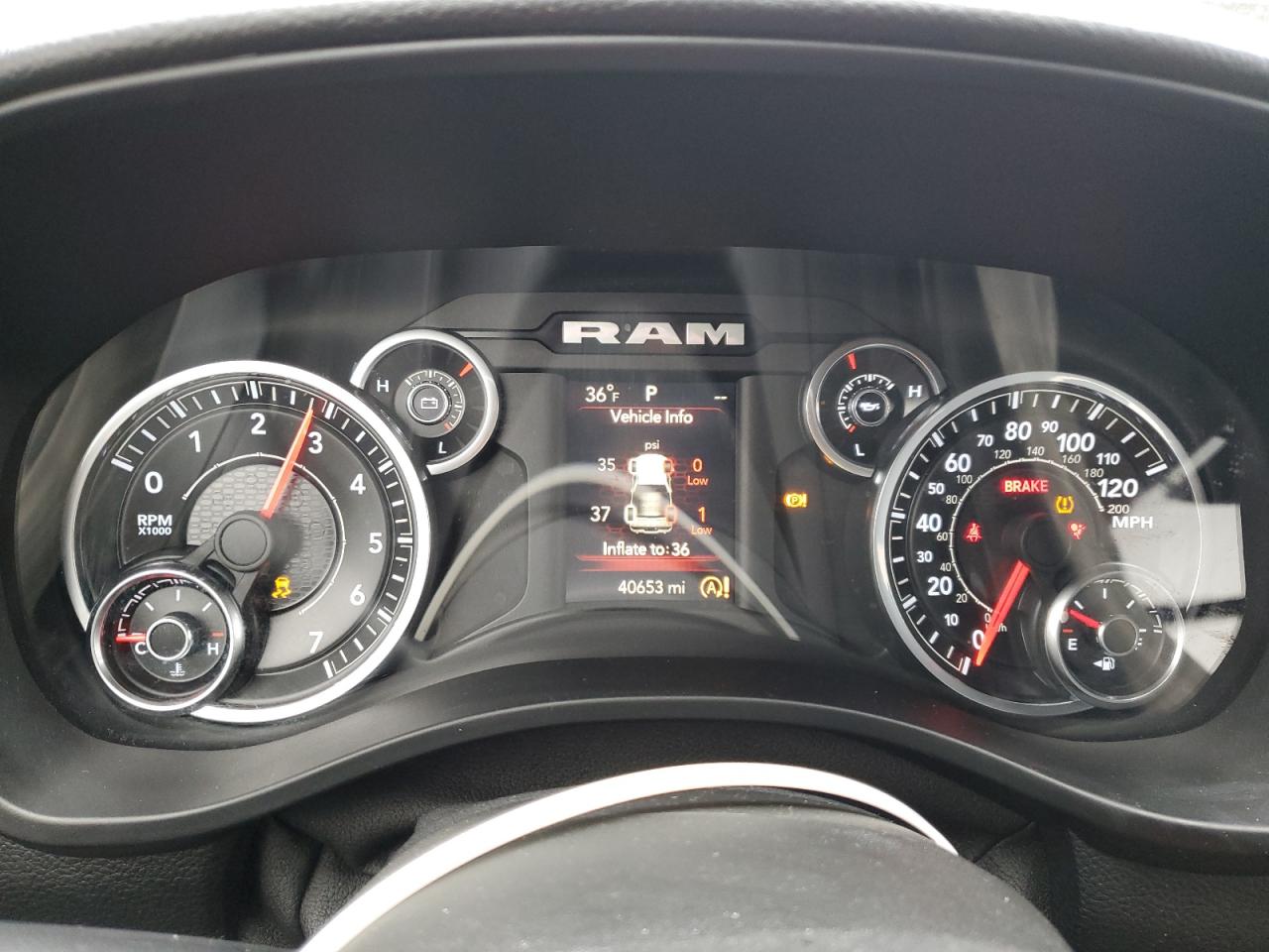 2021 RAM 1500 - Image 9