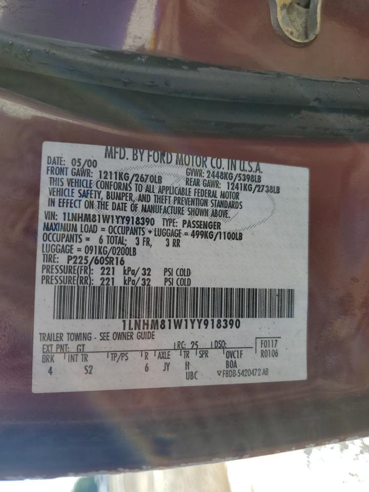 2000 Lincoln Town Car - Image 12