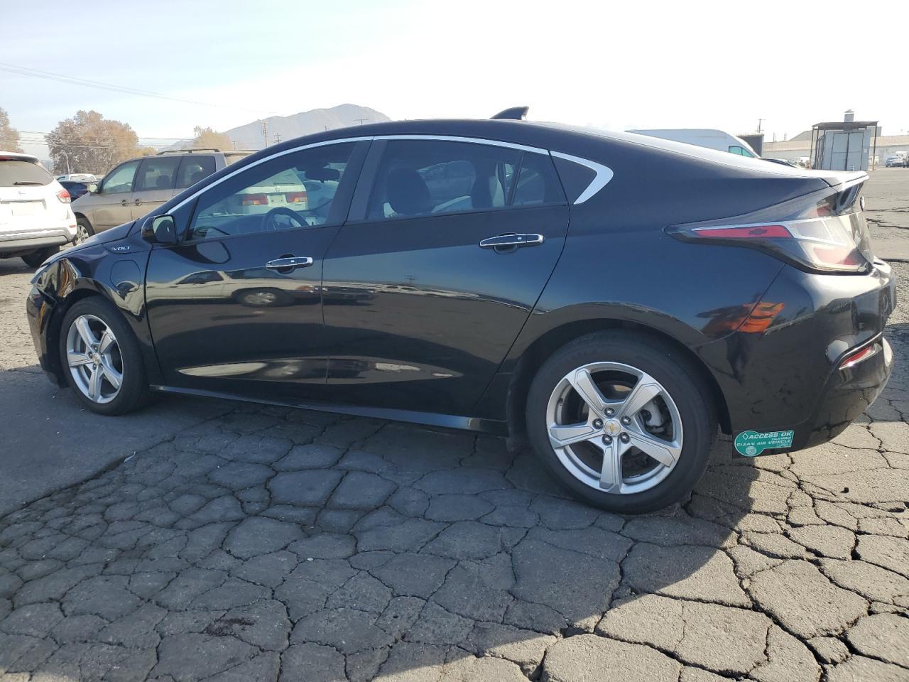 VIN 1G1RC6S55HU127558 2017 CHEVROLET VOLT no.2