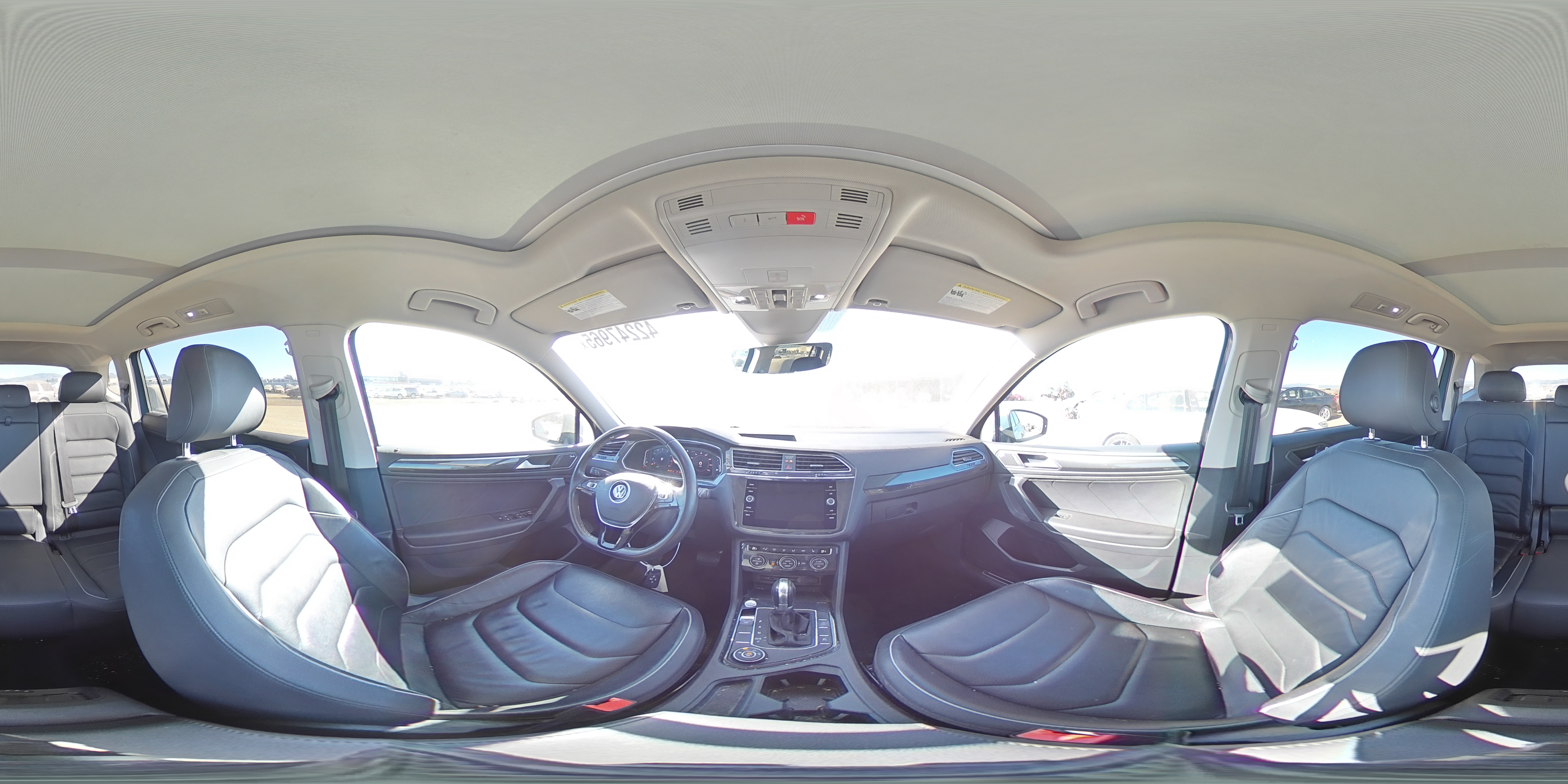 2019 Volkswagen Tiguan - Image 13