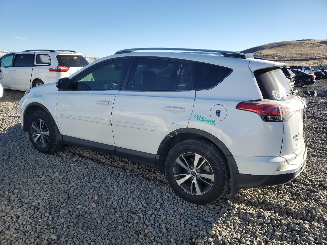 2016 Toyota RAV 4 - Image 2