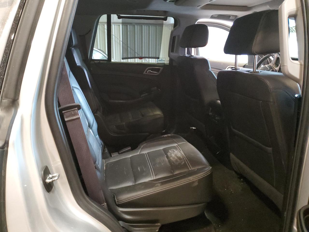 2017 GMC Yukon - Image 11