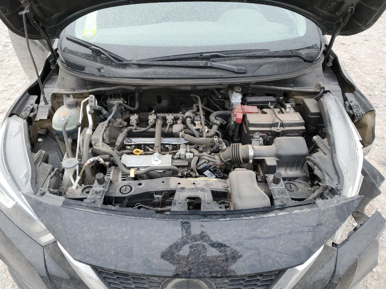 2021 Nissan Versa - Image 12