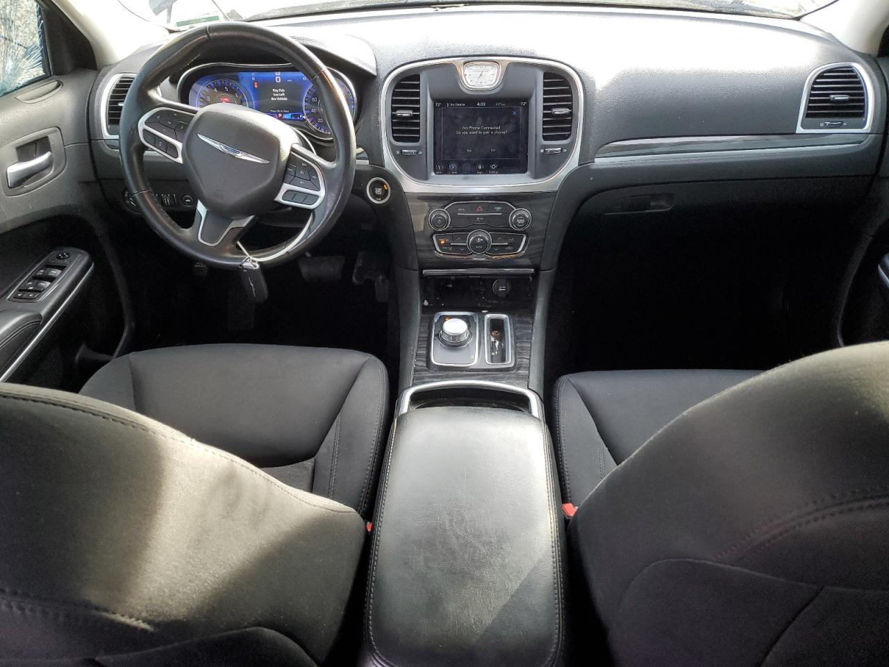 2020 Chrysler 300 - Image 8