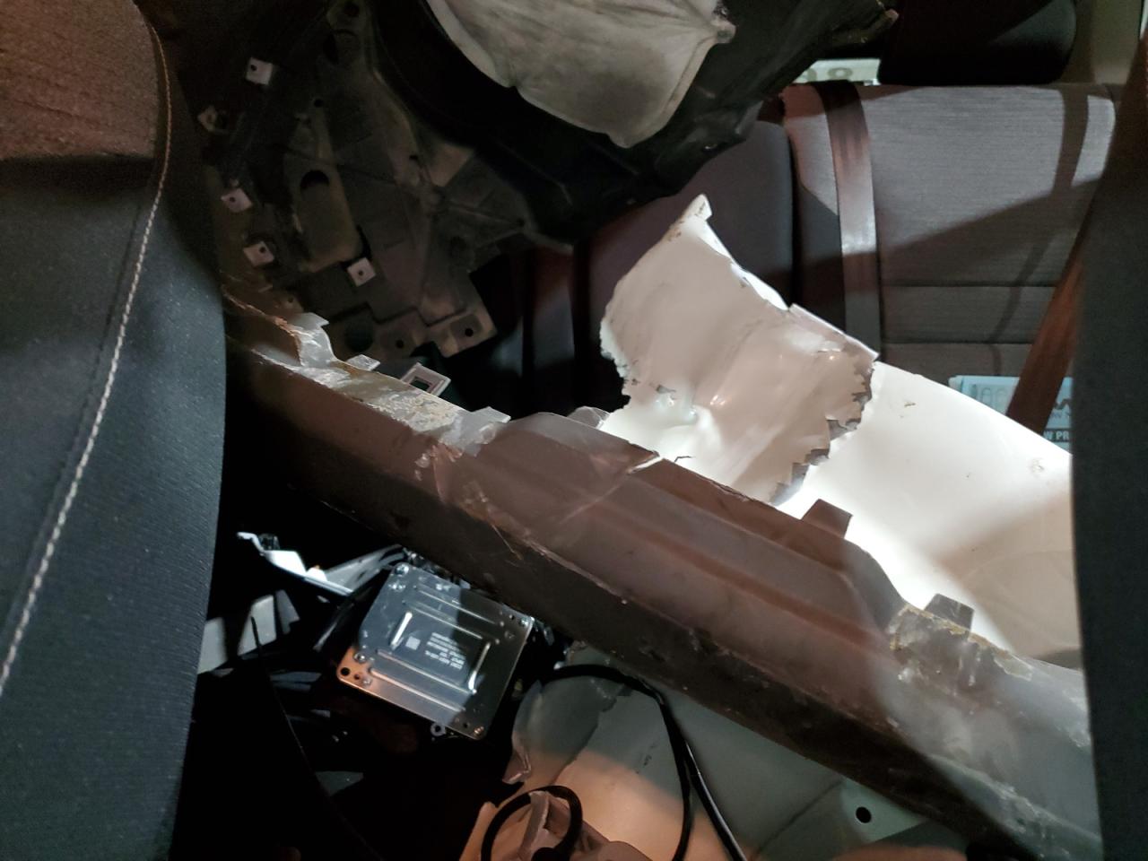 2021 Nissan Rogue - Image 10