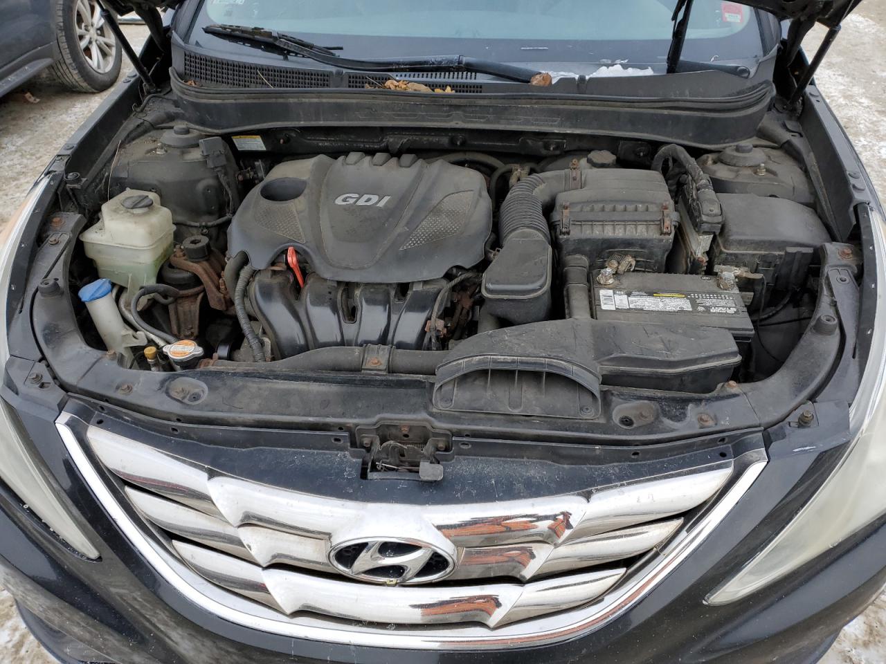 2011 Hyundai Sonata - Image 11
