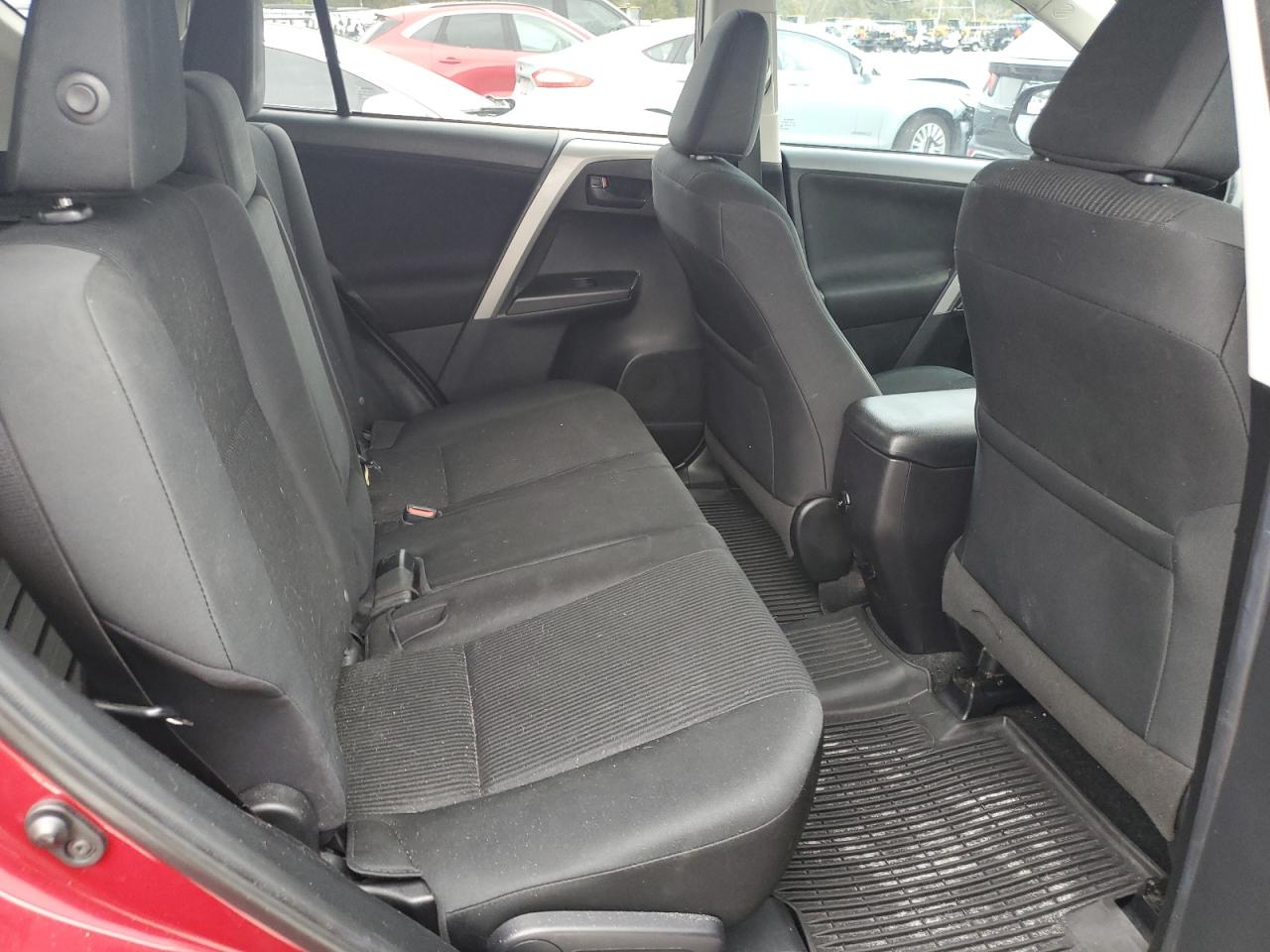 2018 Toyota RAV 4 - Image 10