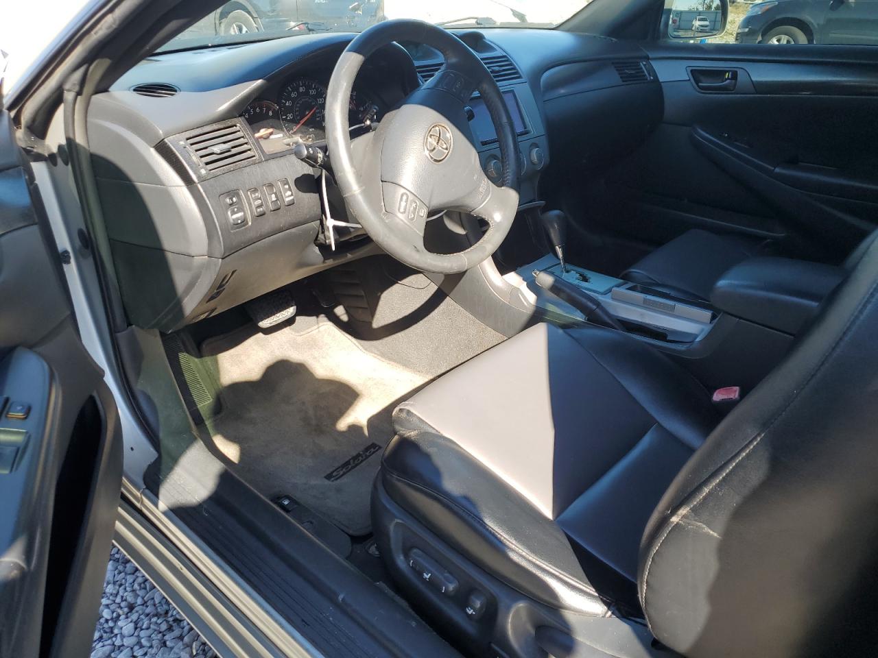 2006 Toyota Camry Solara - Image 8