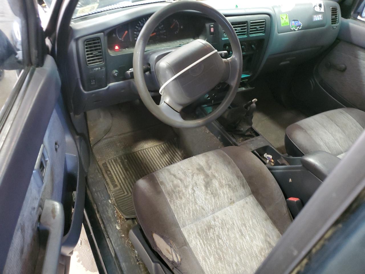 1998 Toyota Tacoma VIN: 4TAPM62N5WZ054618 Lot: 88480855