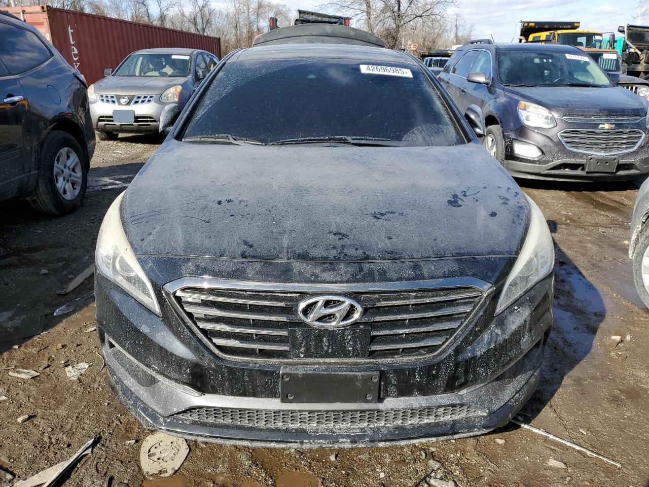 2016 Hyundai Sonata - Image 5