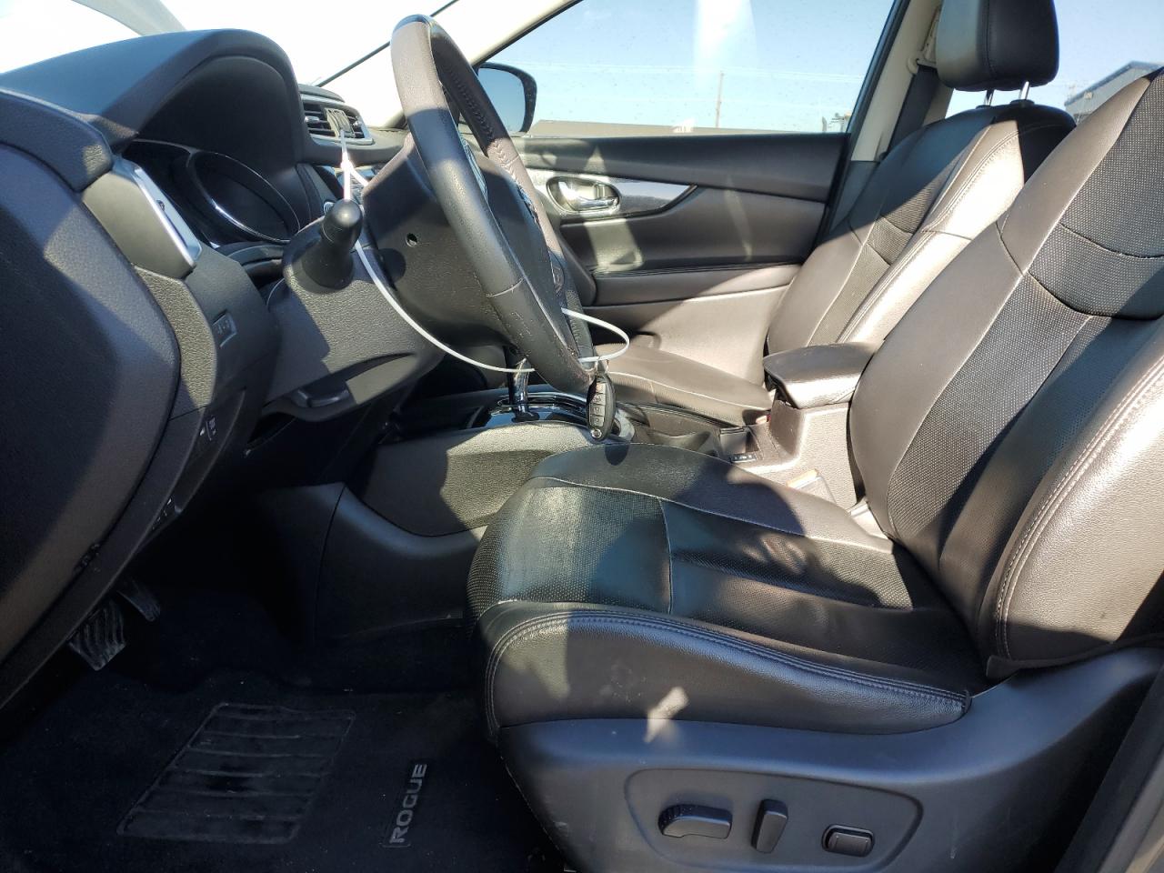2016 Nissan Rogue - Image 7