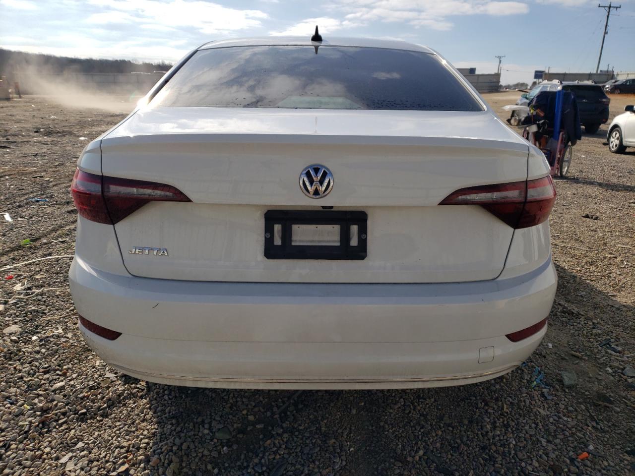 2020 Volkswagen Jetta - Image 6