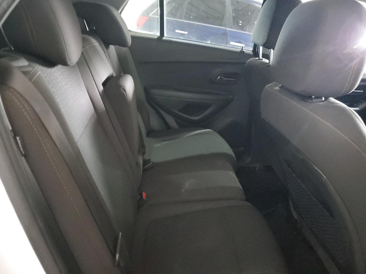 2021 Chevrolet Trax - Image 10