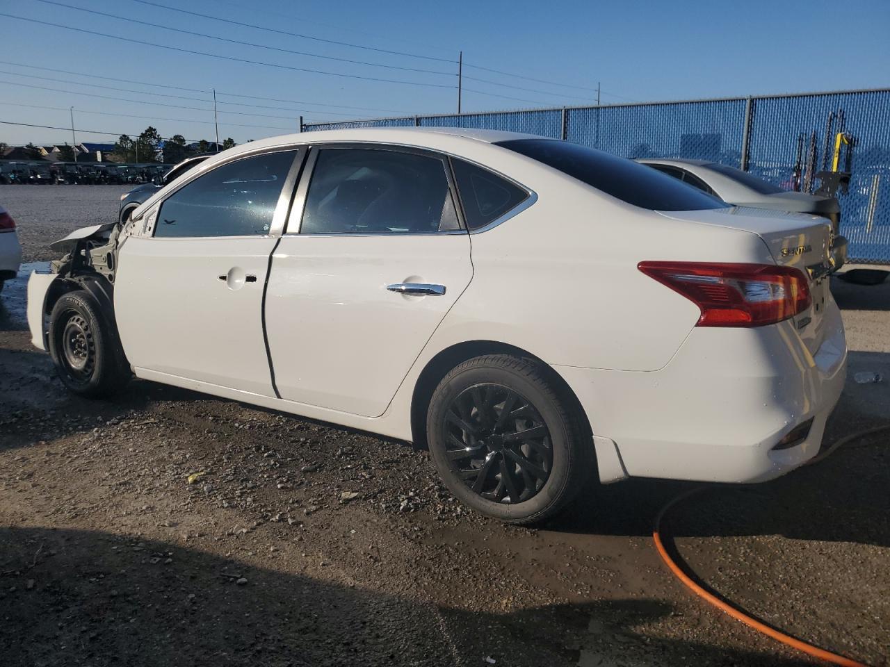 2017 Nissan Sentra - Image 2
