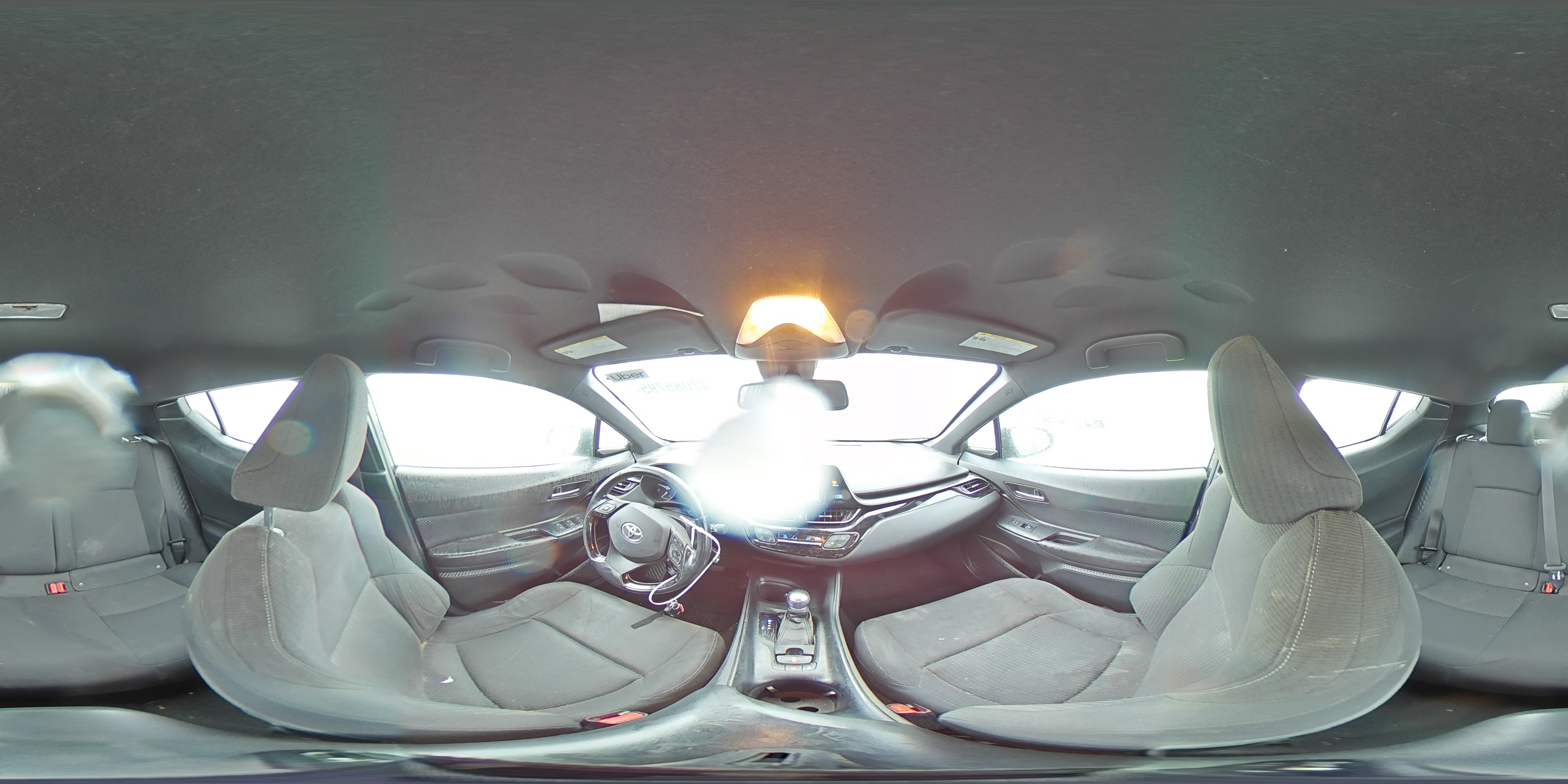 2018 Toyota C-HR - Image 12