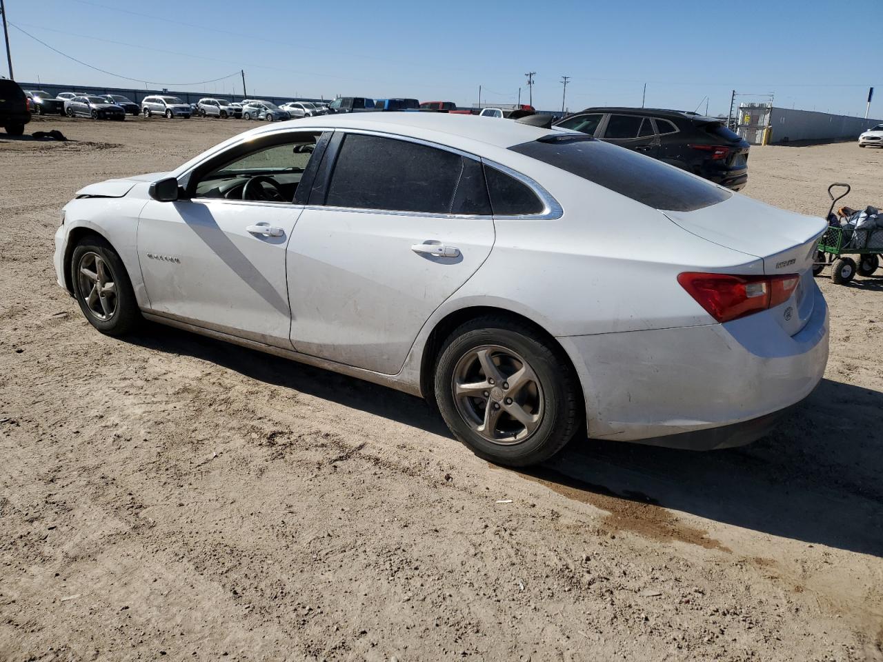 2018 Chevrolet Malibu - Image 2
