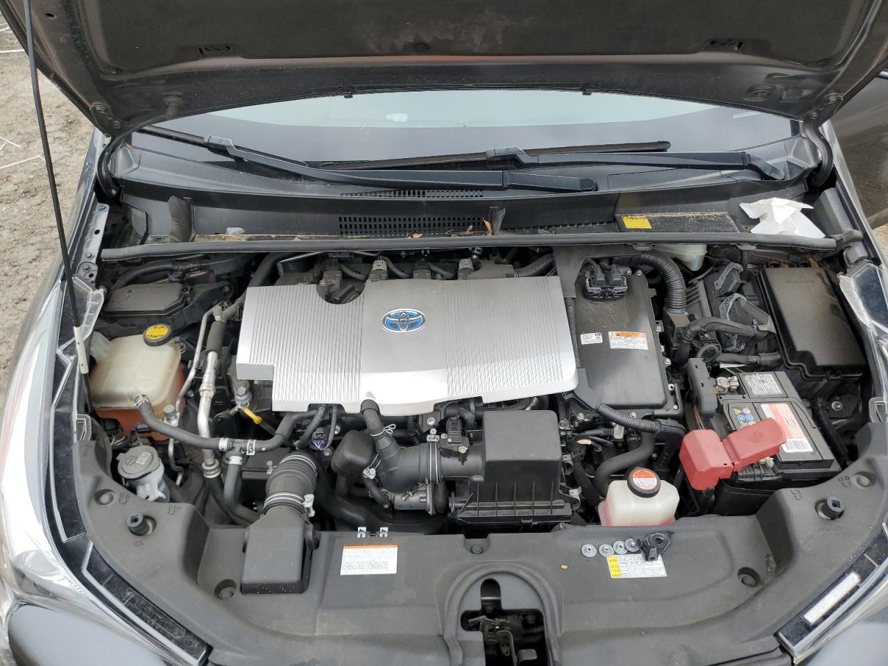 2016 Toyota Prius - Image 13