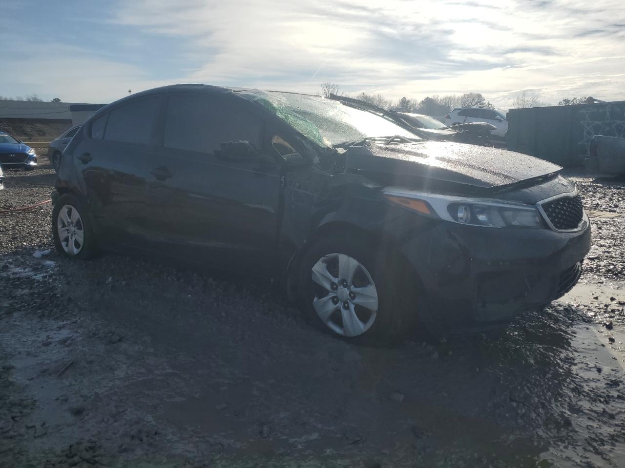 2017 Kia Forte - Image 4