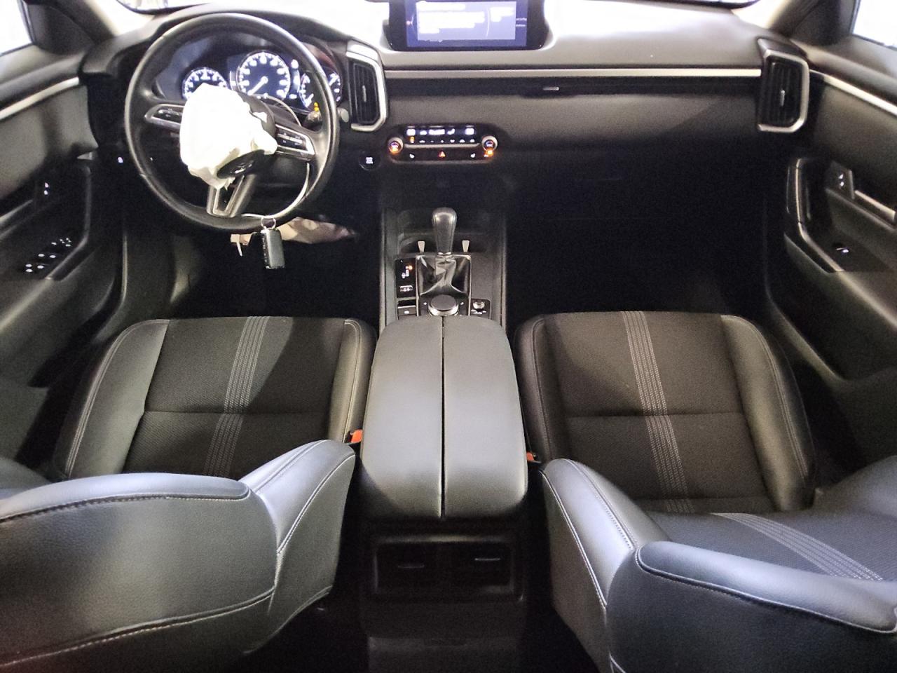 2023 Mazda CX-50 - Image 8