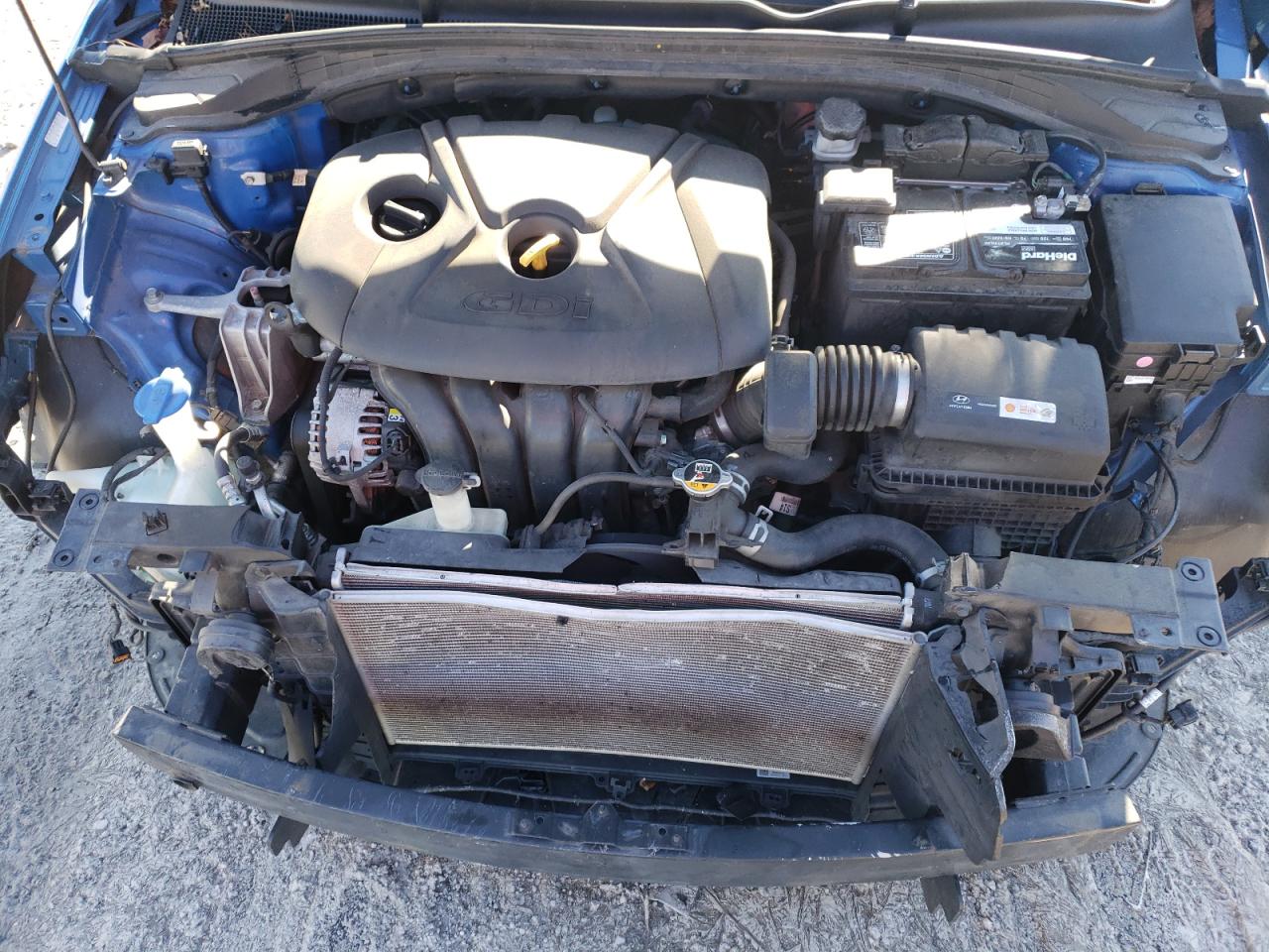 2018 Hyundai Elantra - Image 13