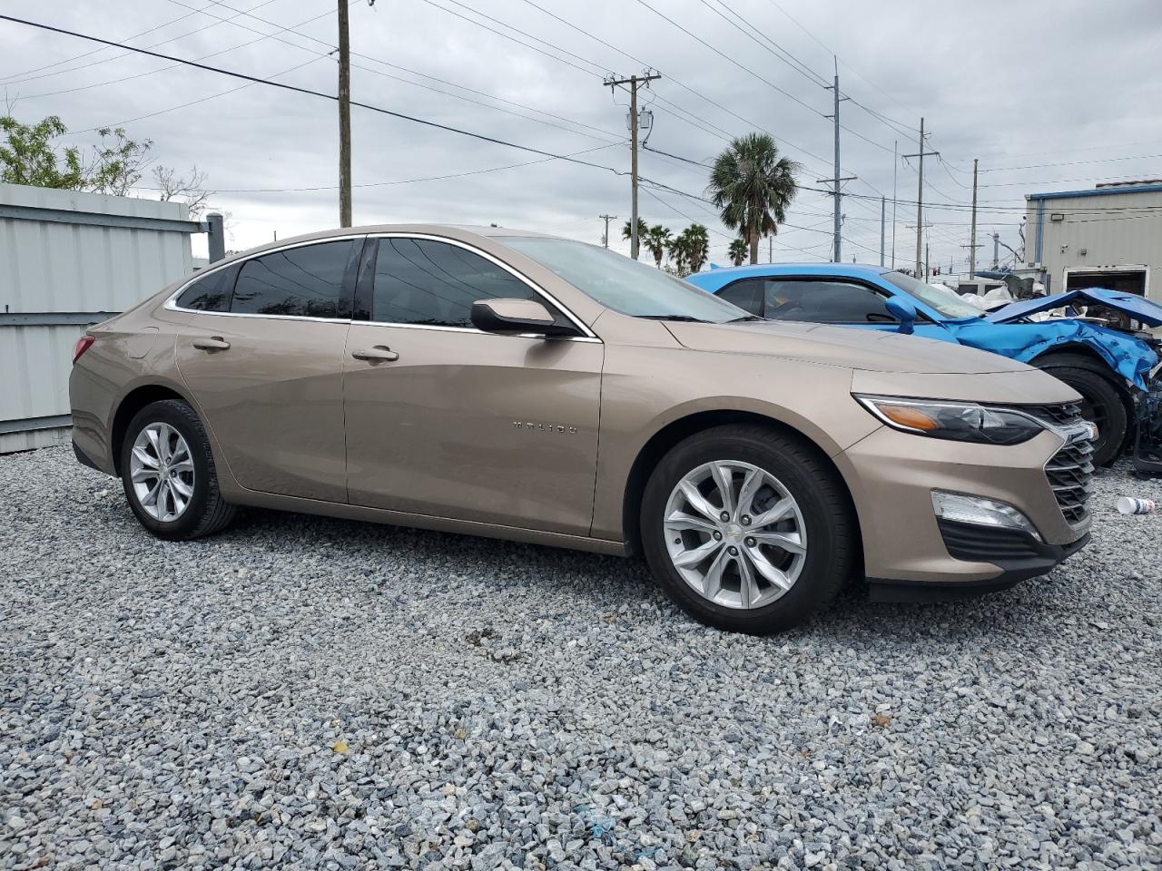 2019 Chevrolet Malibu - Image 4