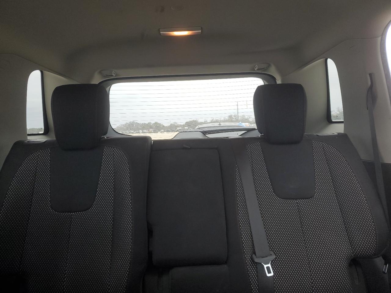 2016 GMC Terrain - Image 10
