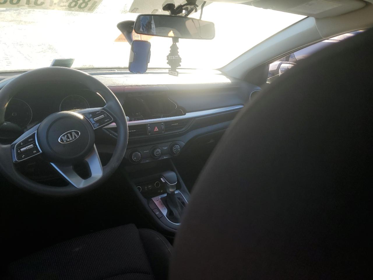 2020 Kia Forte - Image 8