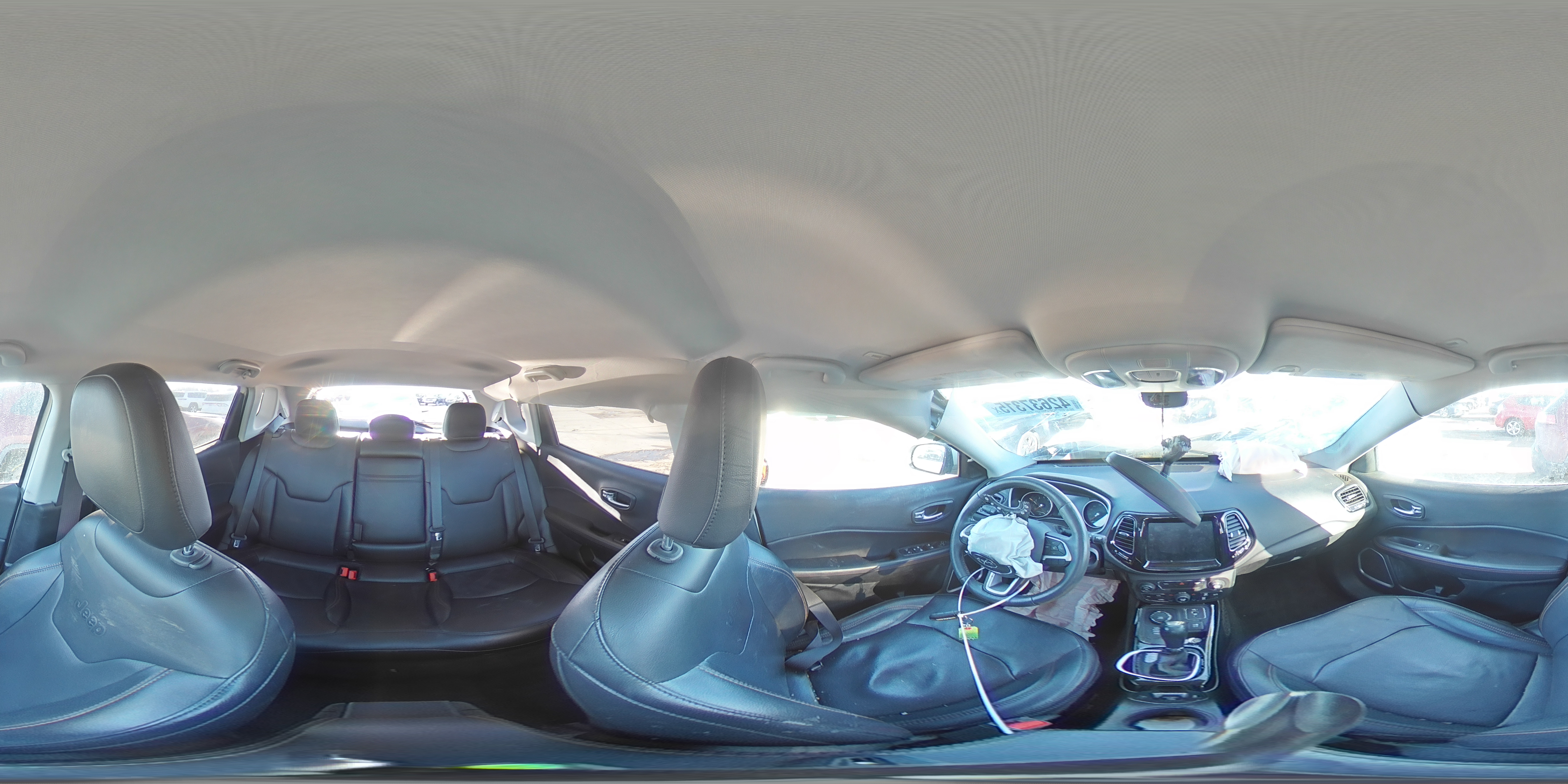 2019 Jeep Compass - Image 14