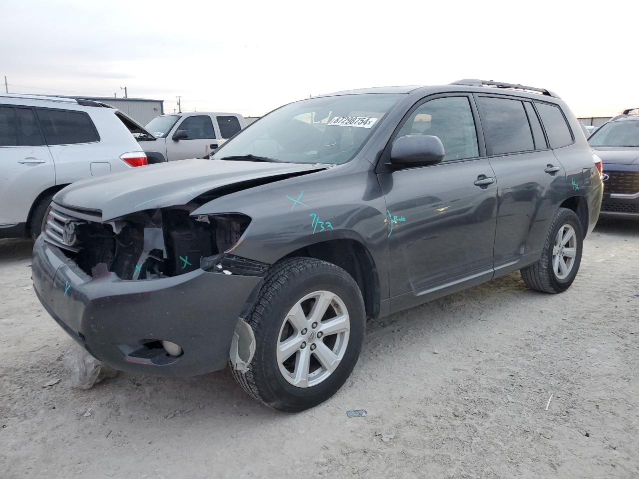 2010 Toyota Highlander - Image 1