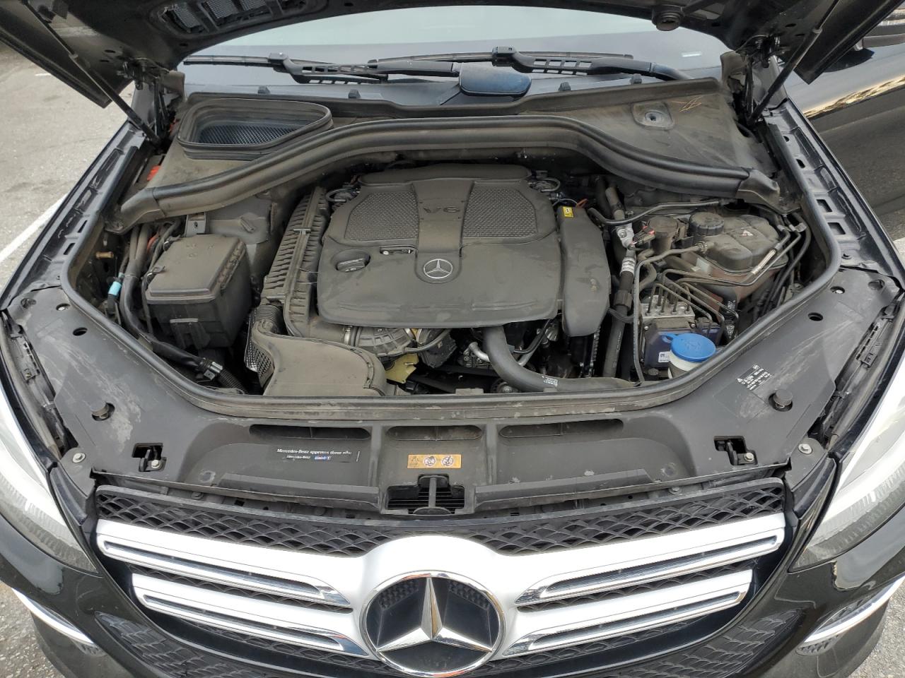 2017 Mercedes-Benz GLE - Image 12