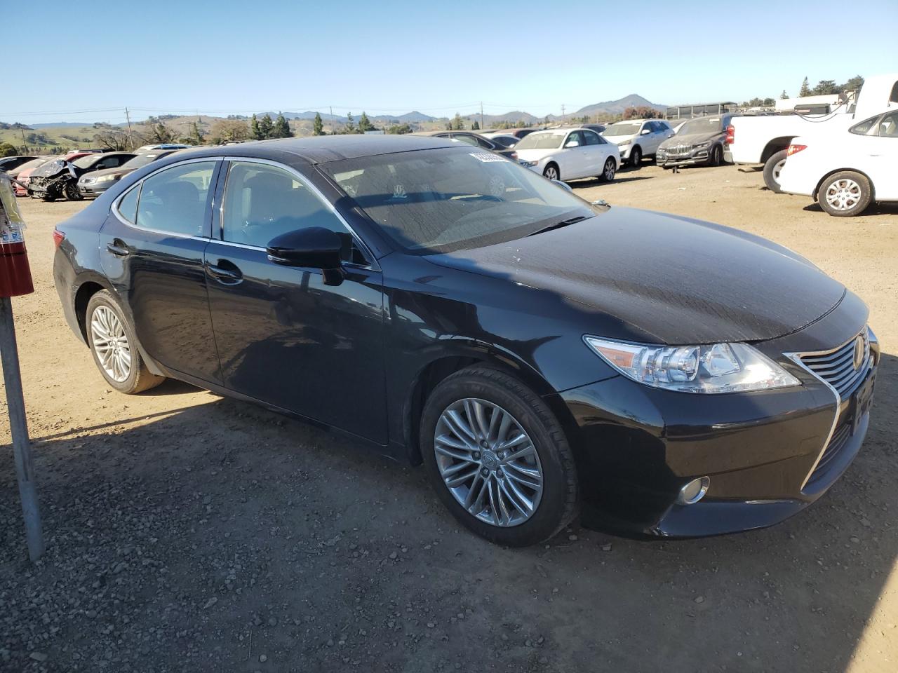 2014 Lexus ES - Image 4