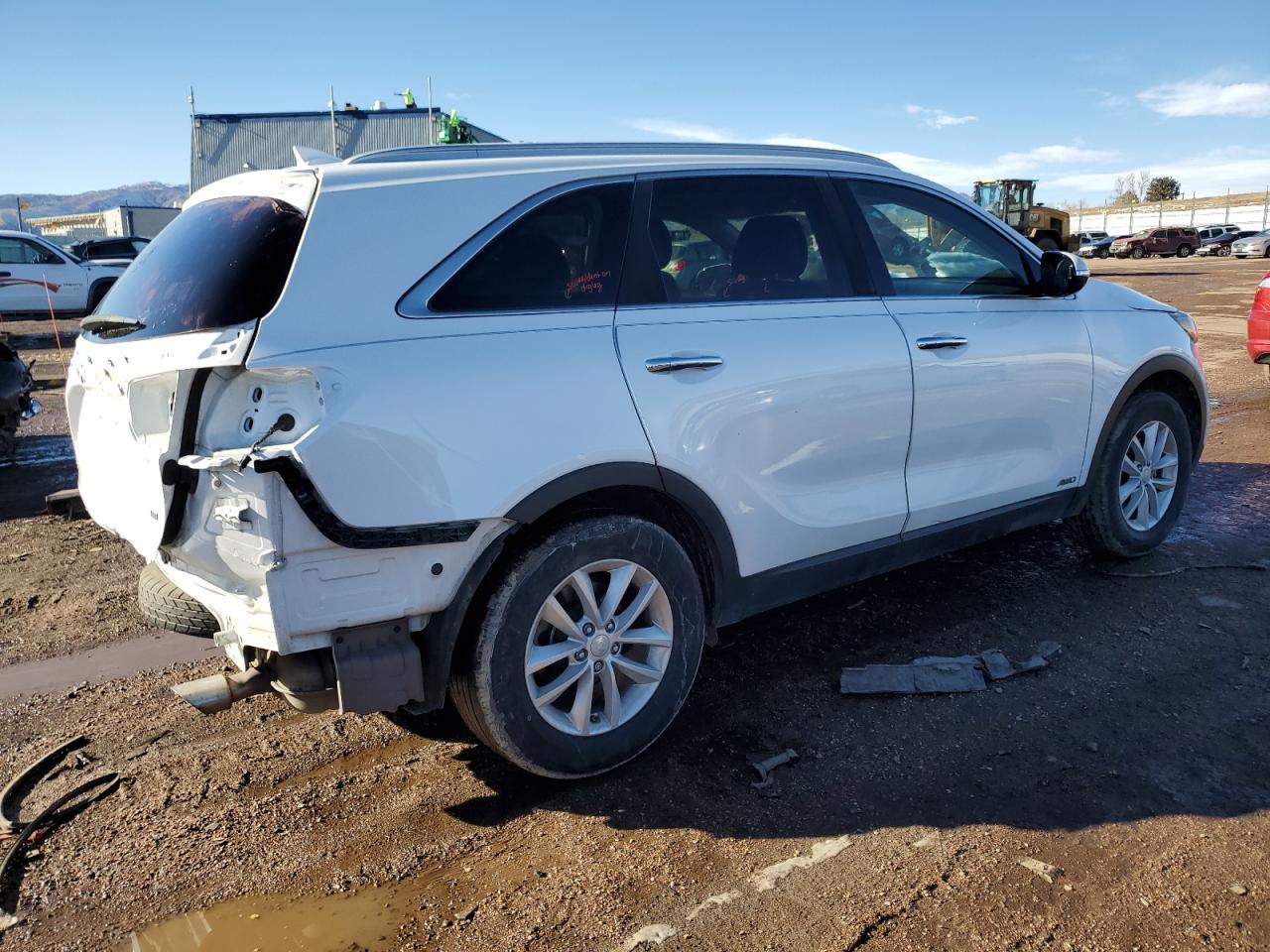 2016 Kia Sorento - Image 3