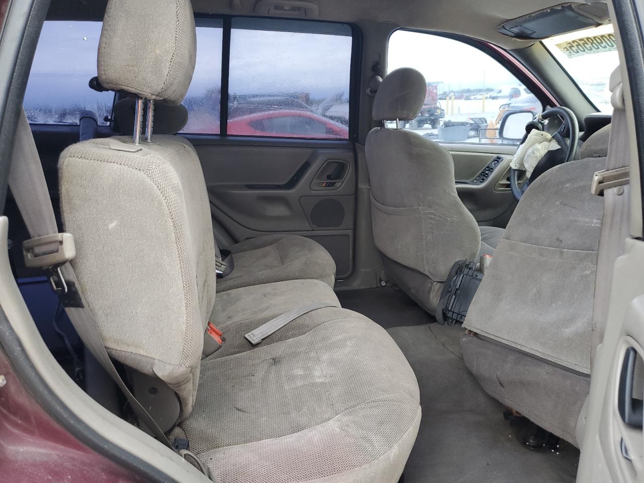 2001 Jeep Grand Cherokee - Image 11