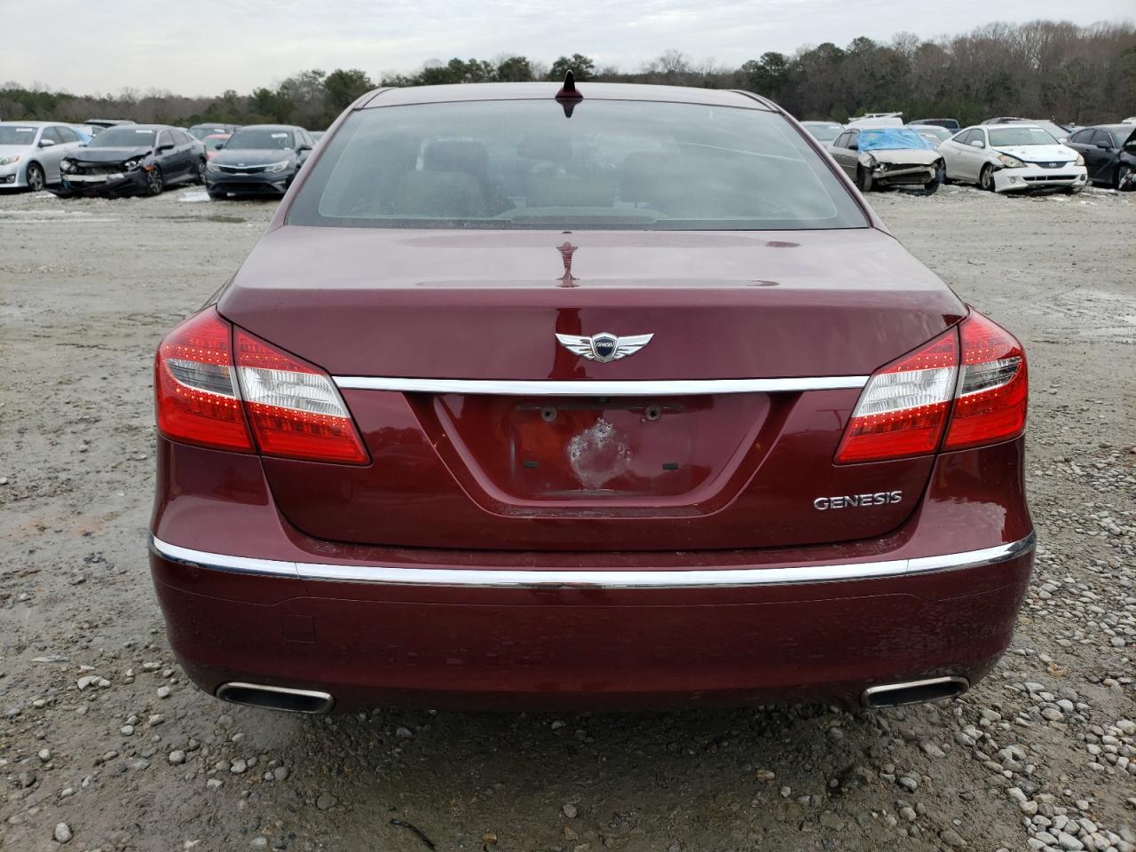 2013 Hyundai Genesis - Image 6