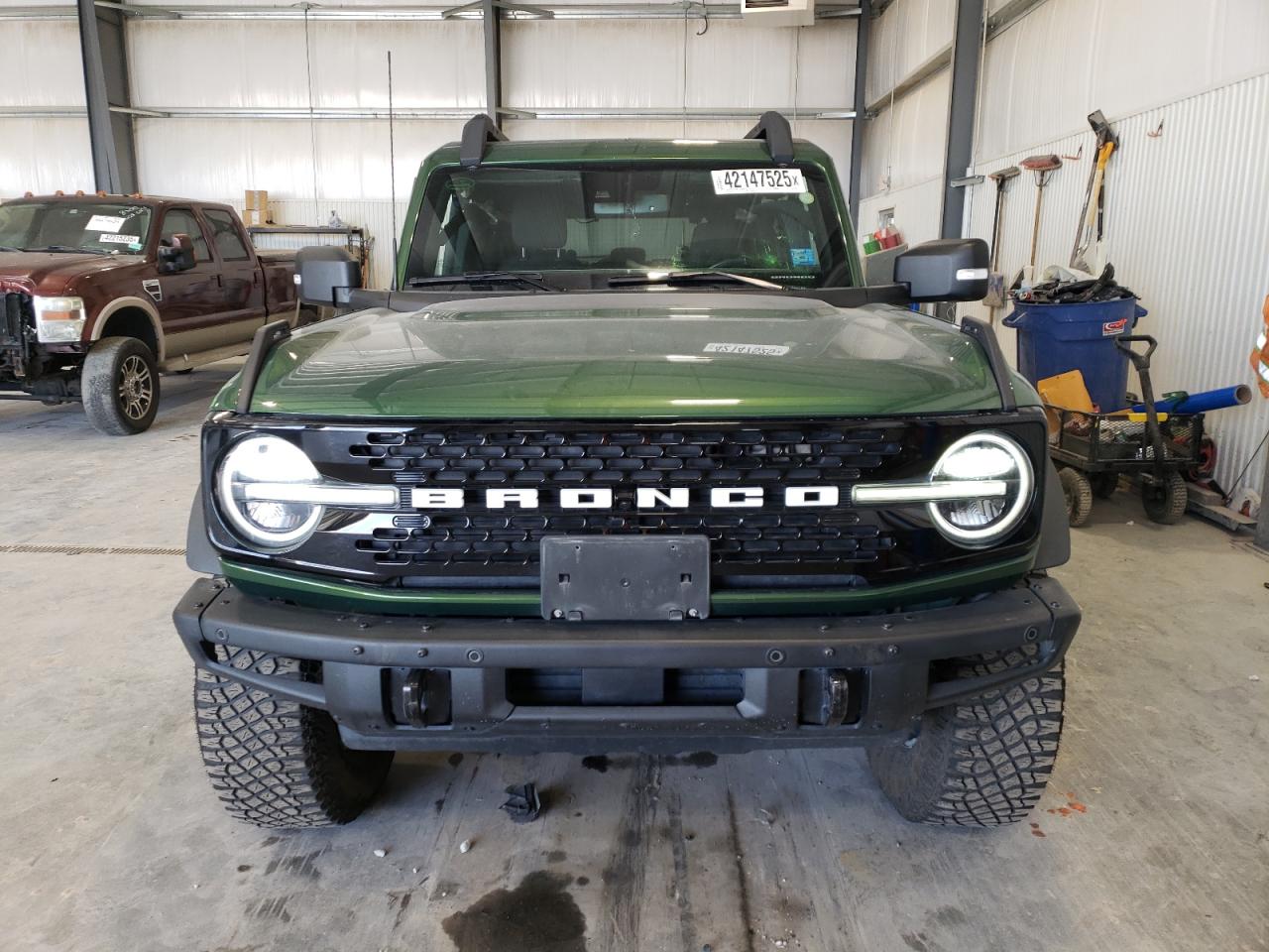 2022 Ford Bronco - Image 5