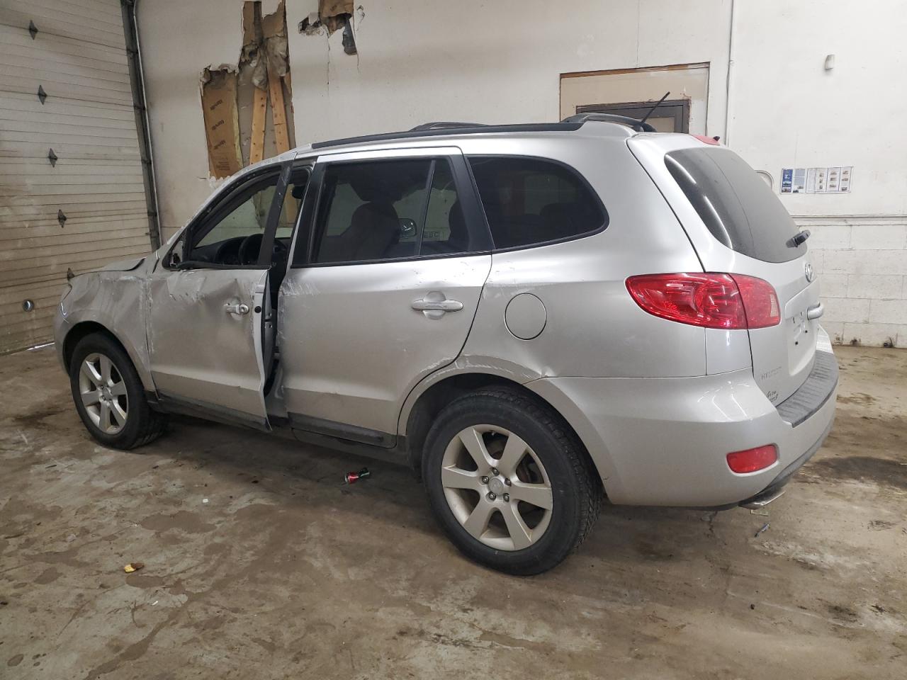2007 Hyundai Santa Fe - Image 2