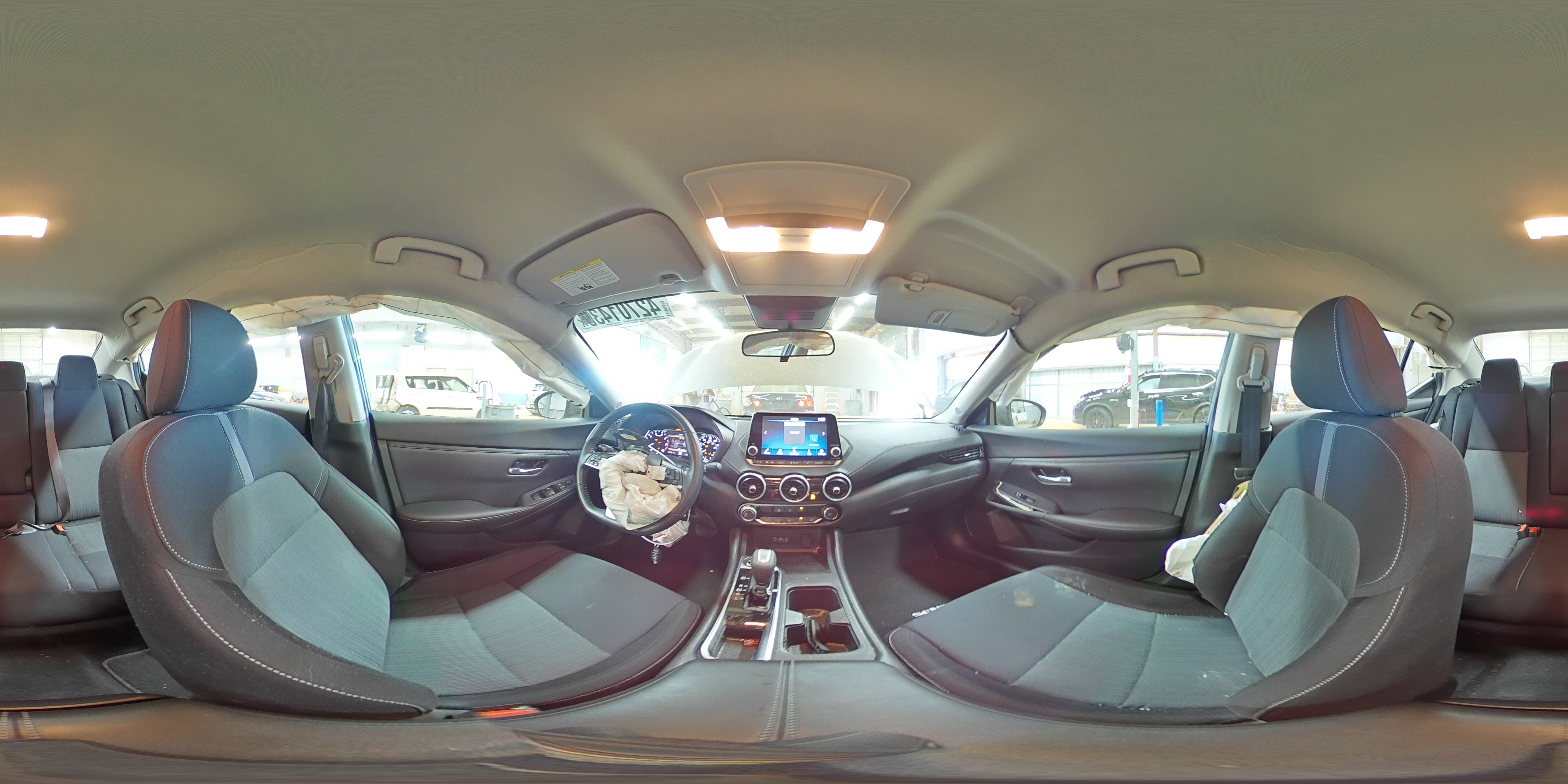 2022 Nissan Sentra - Image 13