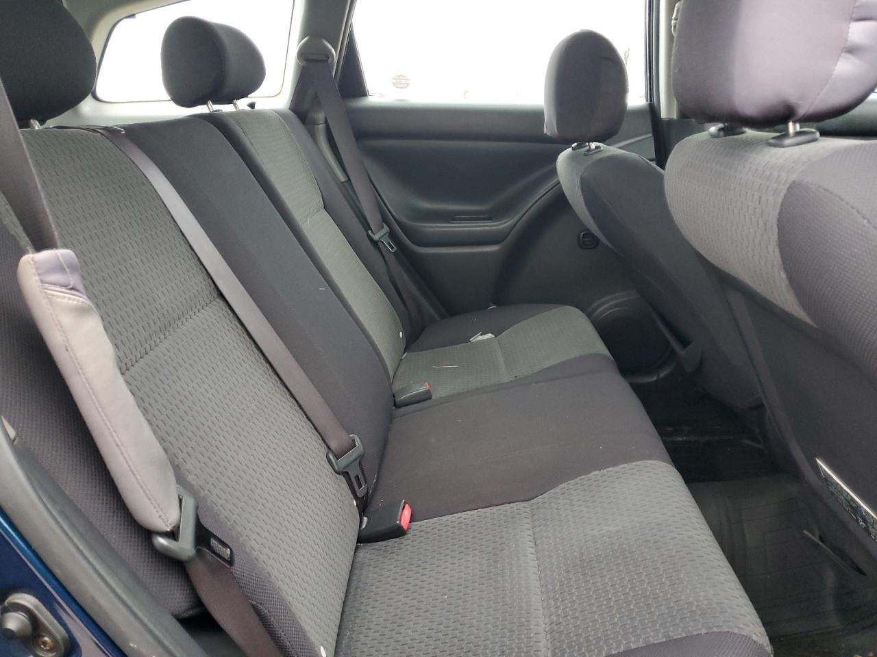 2005 Toyota Corolla - Image 10