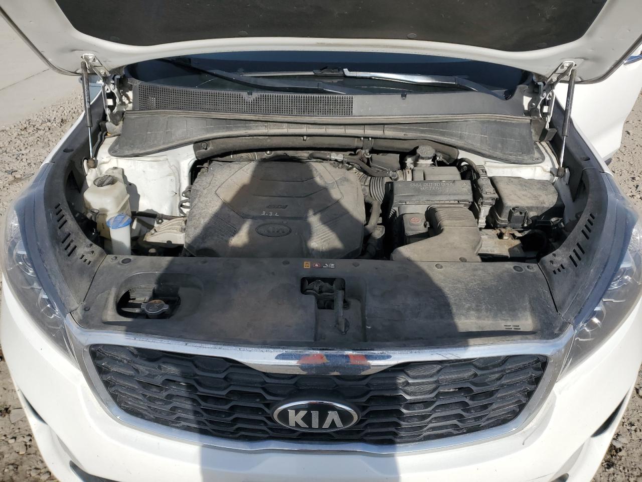 2019 Kia Sorento - Image 13